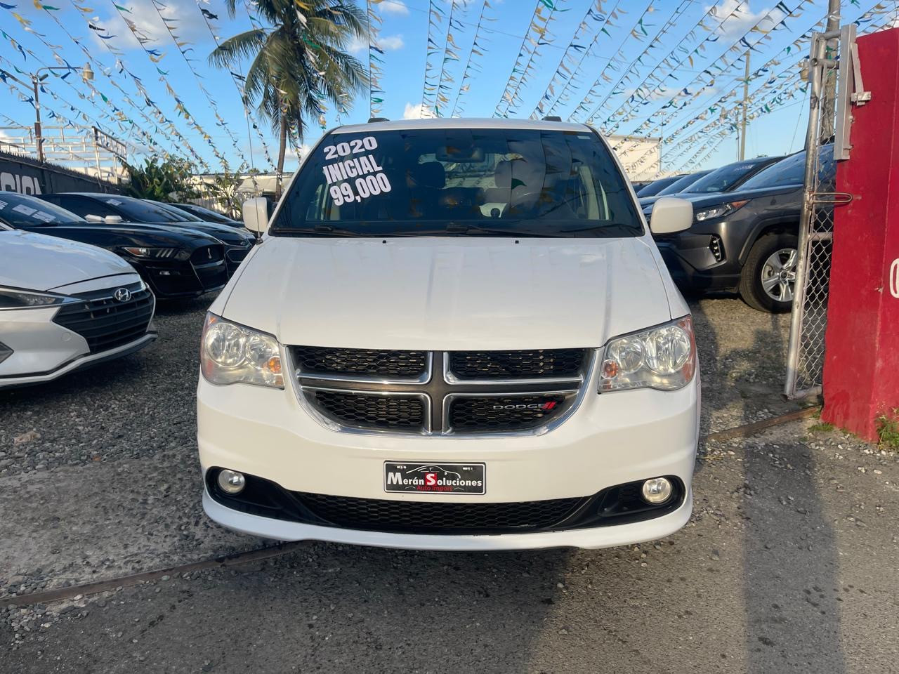 2020 Dodge Caravan LE