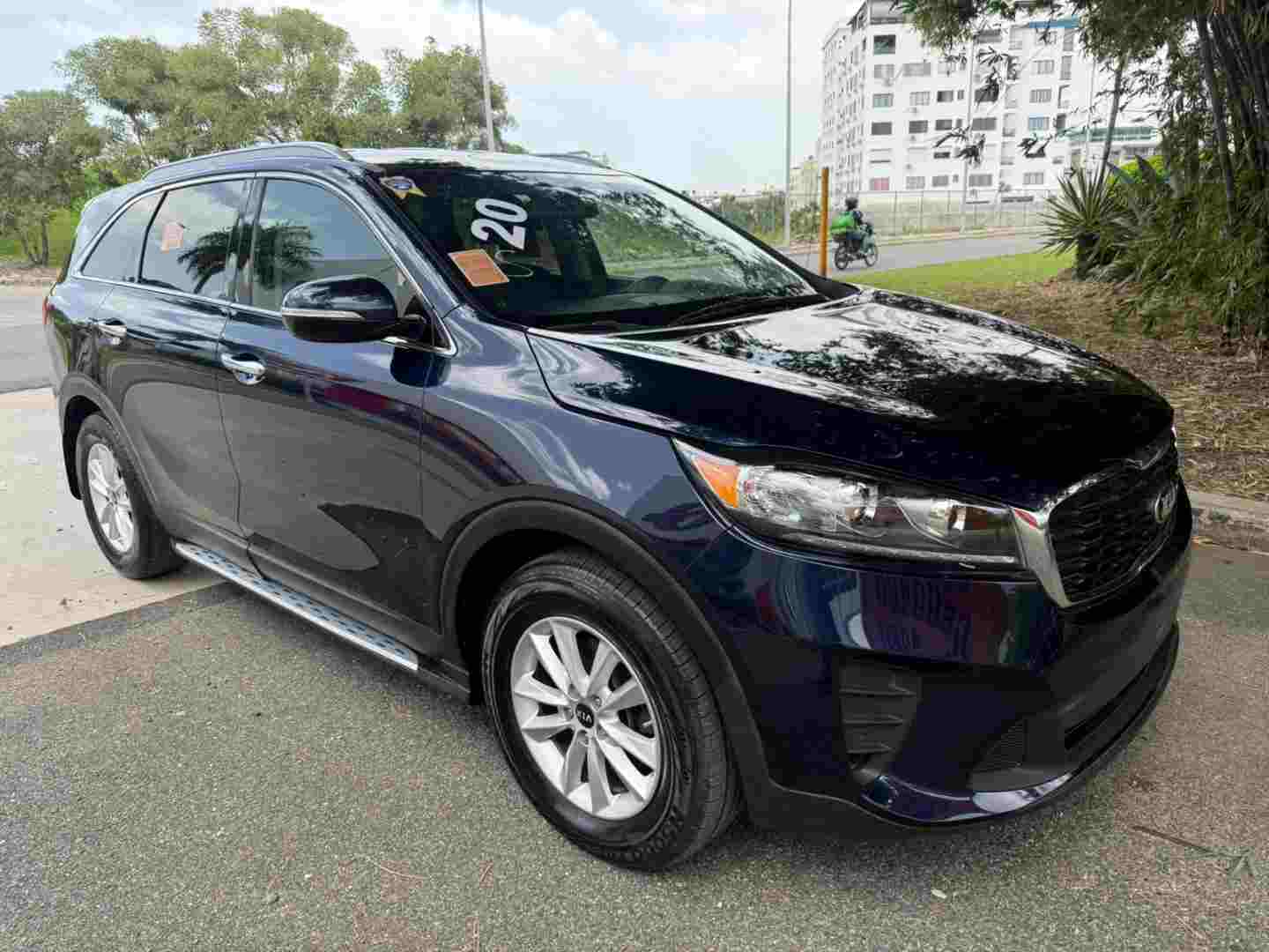 2020 Kia Sorento LX