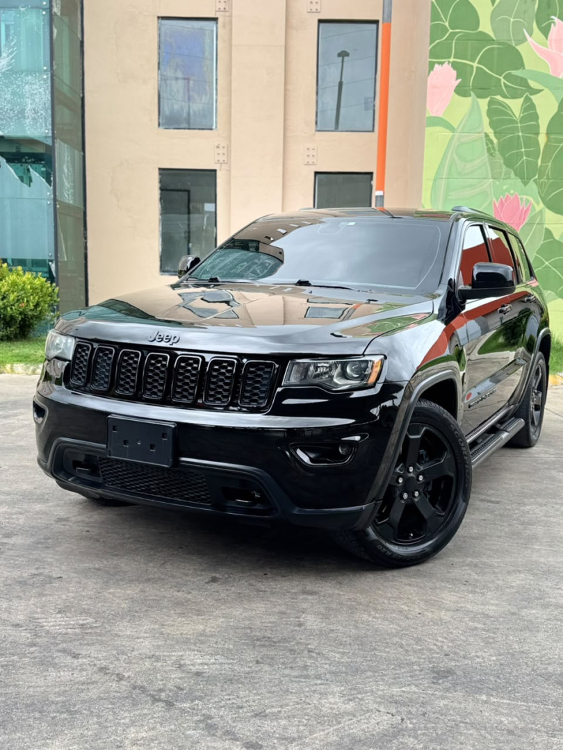 2018 Jeep Cherokee Laredo