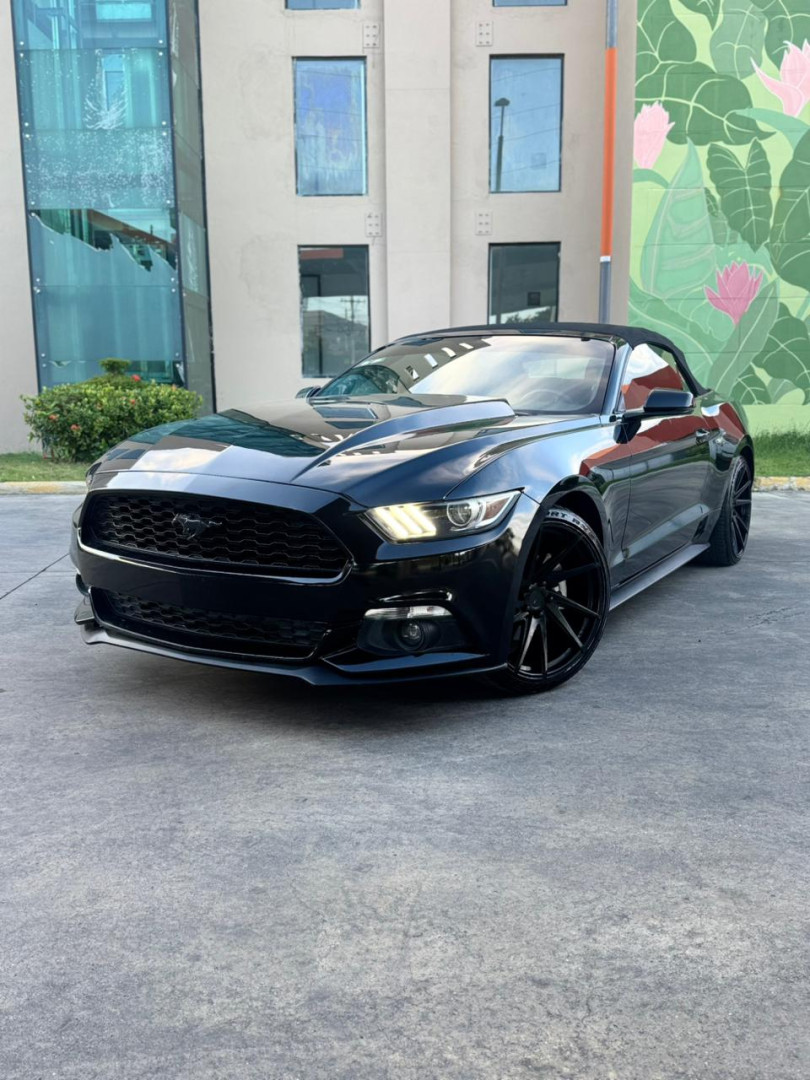 2017 Ford Mustang Coupe