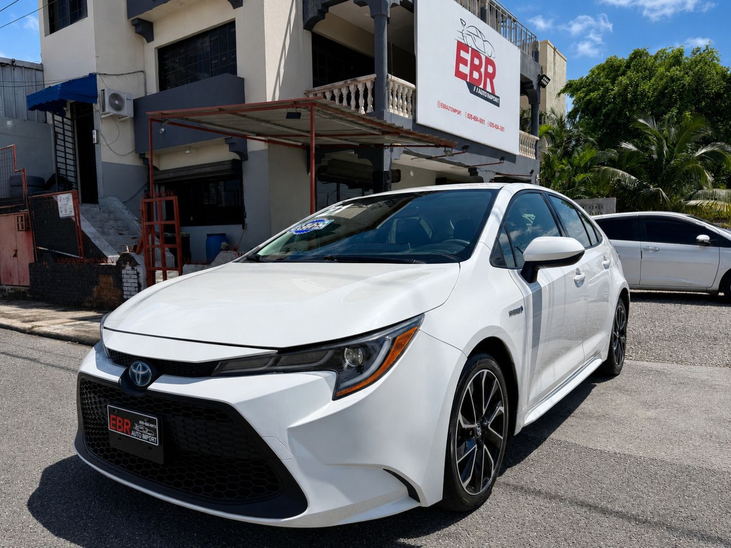 2021 Toyota Corolla Hibrido LE
