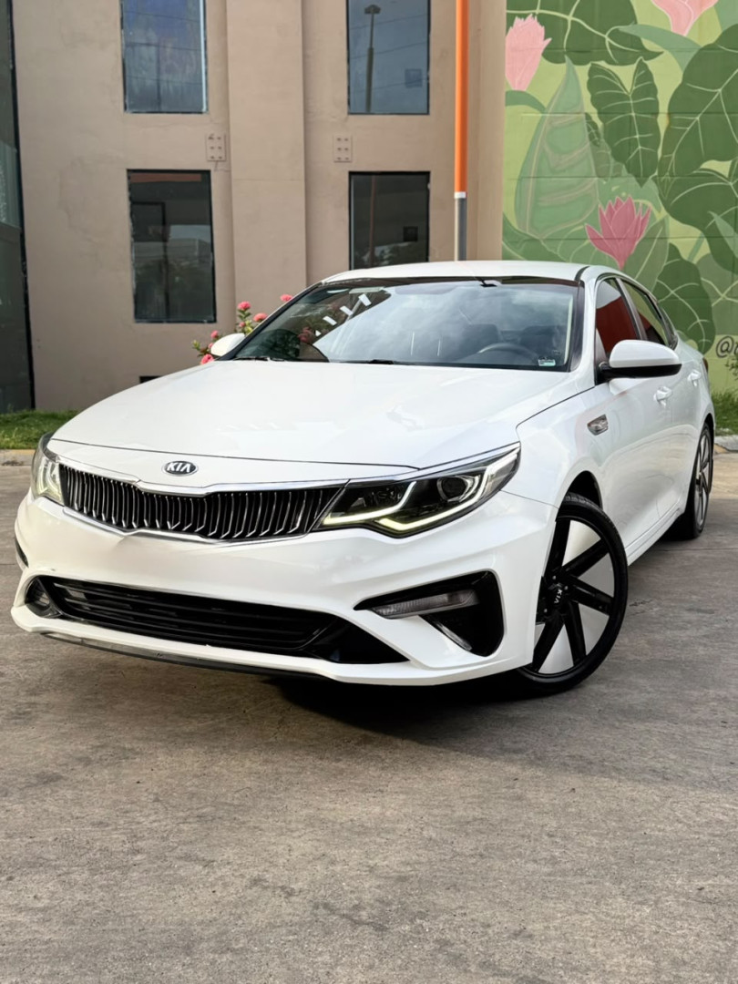 2020 Kia K5 Limited