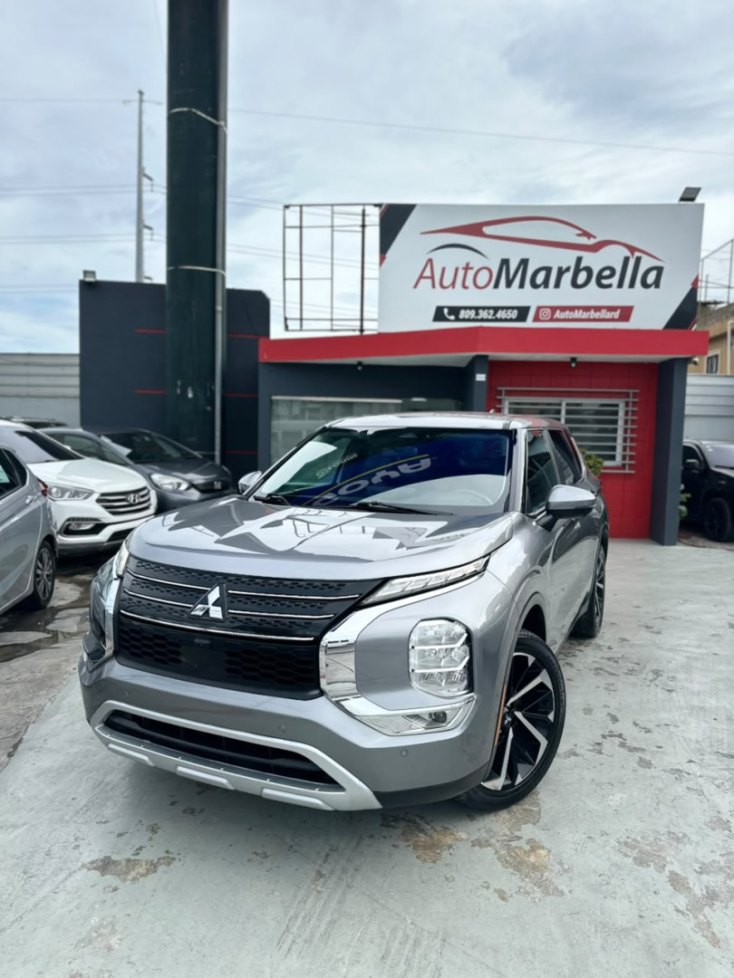 2022 Mitsubishi Outlander Limited