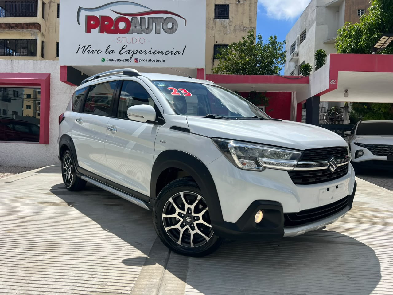 2023 Suzuki XL7 GLX