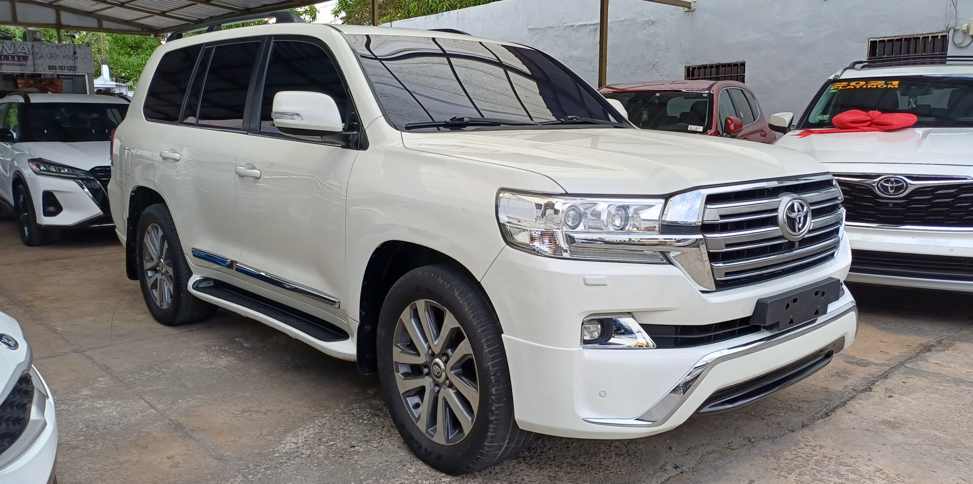 2019 Toyota Land Cruiser VXR