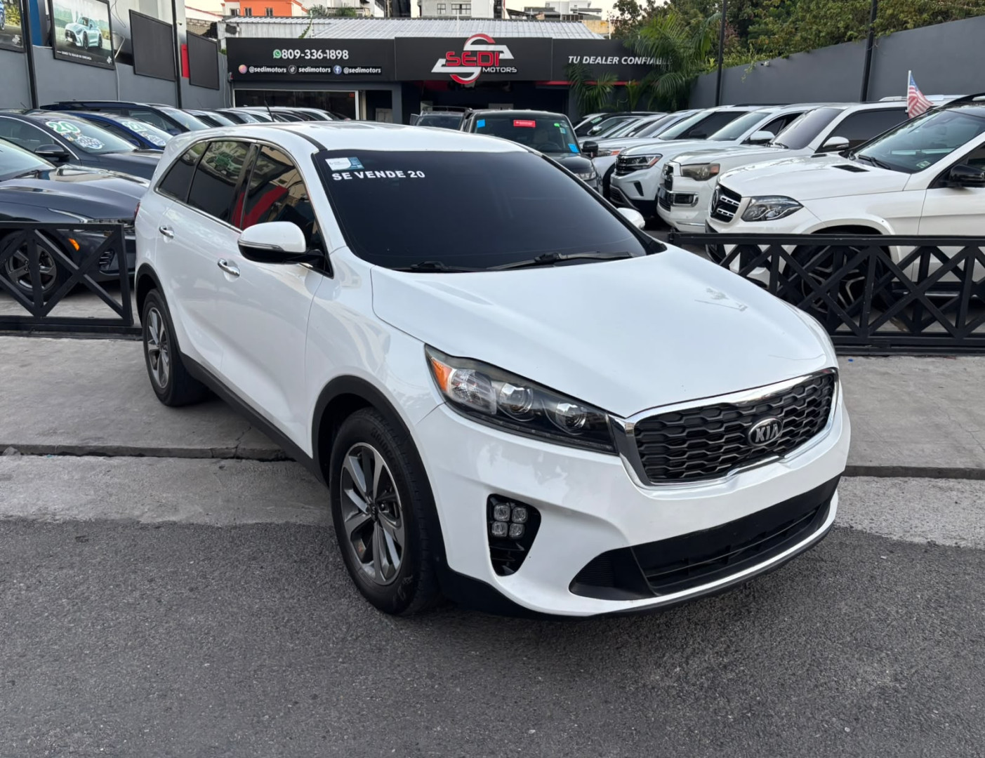 2020 Kia Sorento LX
